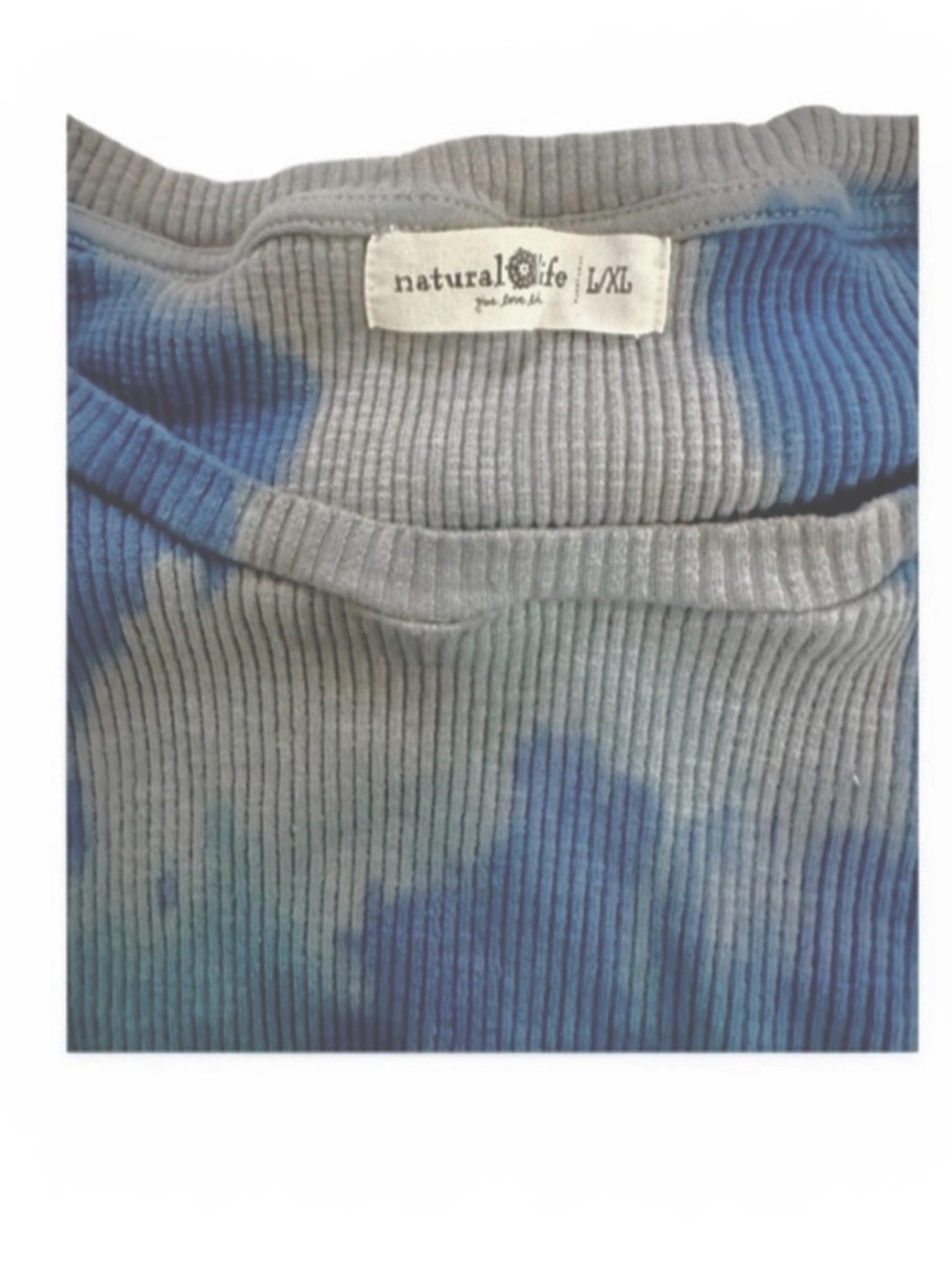 NATURAL LIFE Ribbed Tie-Dye Top in Blue & Gray - Picture 3 of 4